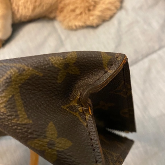 Triangle sac Louis Vuitton handbag - Picture 5 of 6
